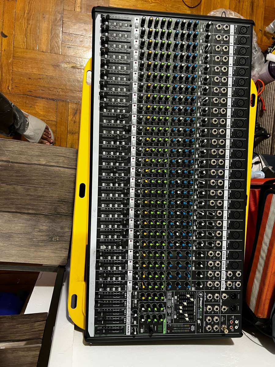 Mackie PROFX30V2 30 Canales