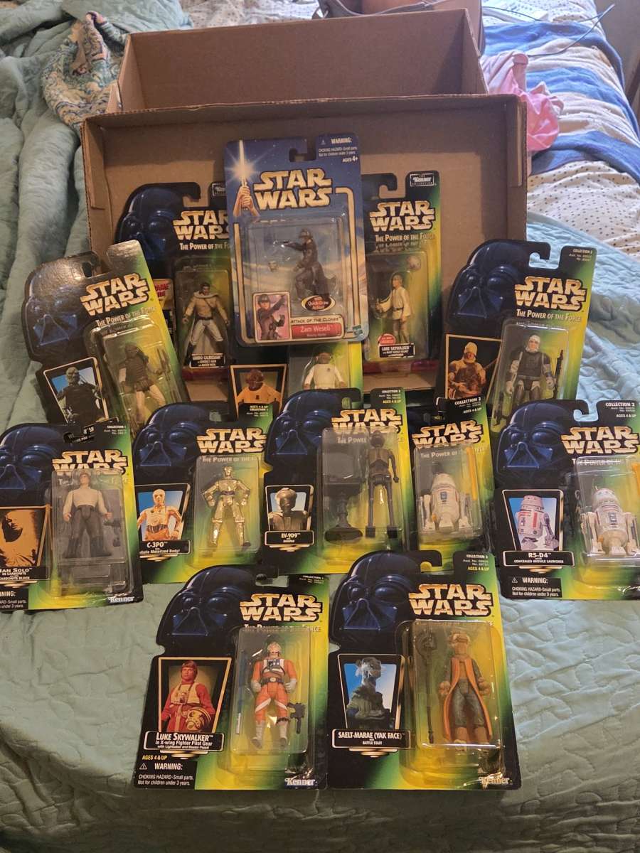 Lot of Star Wars The Power of the Force action figures