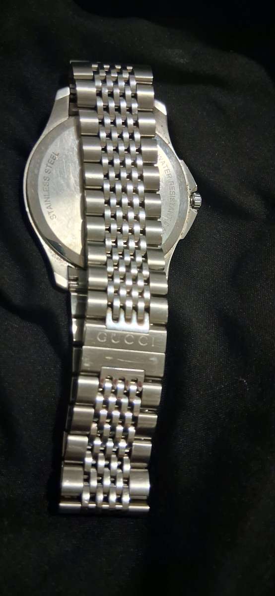 gucci watch