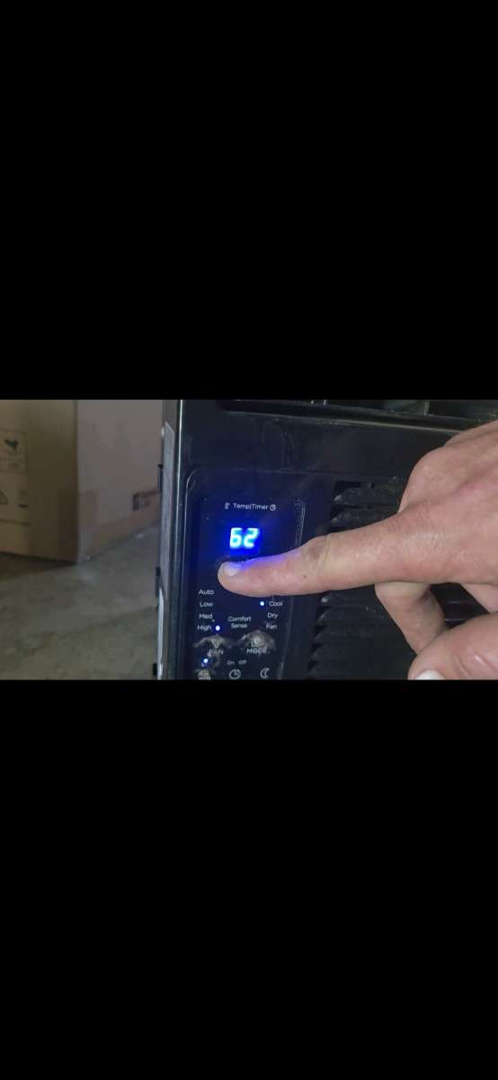 gently used Air Conditioner