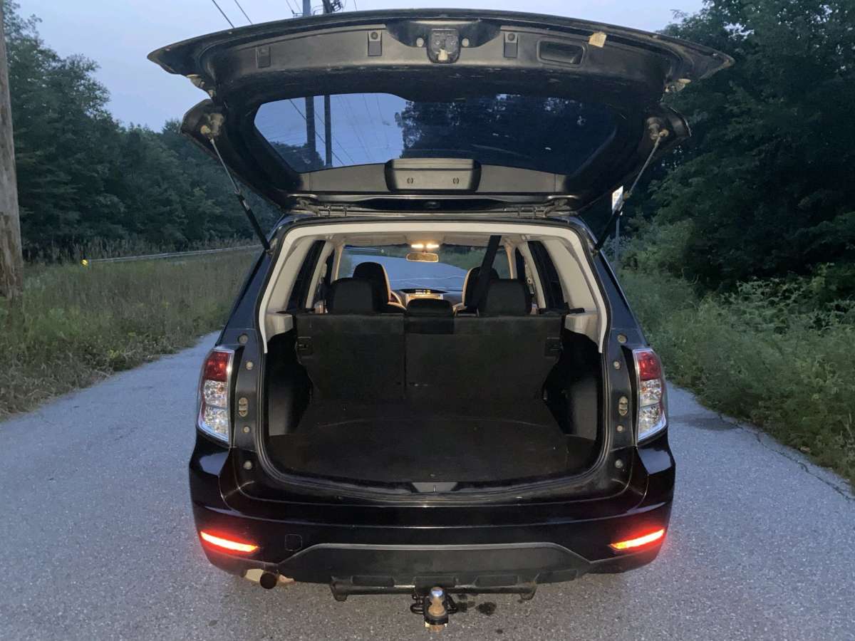 2009 Subaru Forester export 203k clean title beautiful