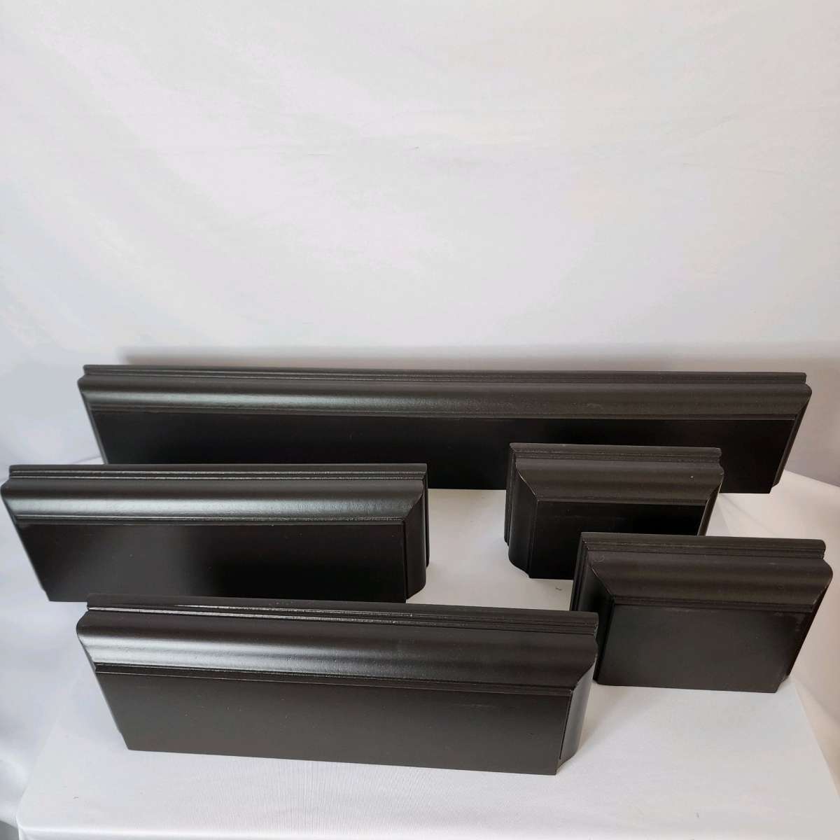 16 IN X 4 IN X 175 IN BROWN WALL MOUNTING SHELVES SET OF 5