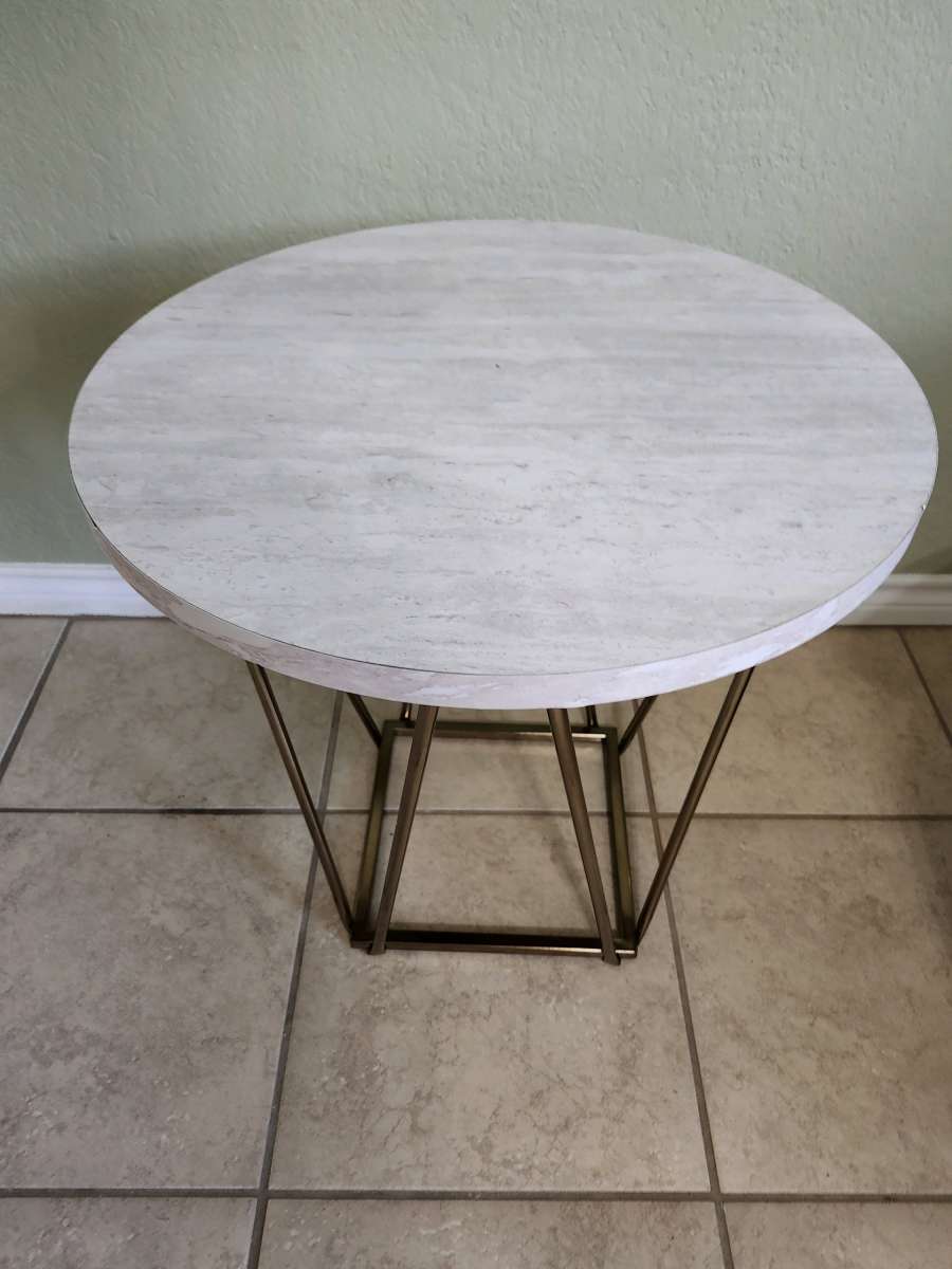 Dinning Room Table