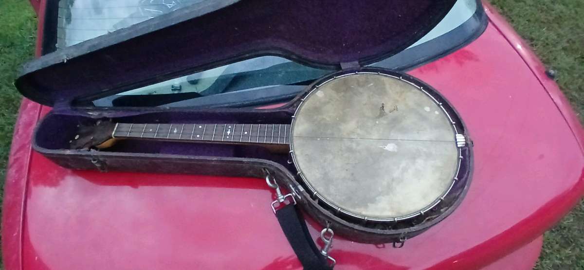 Vega Style F Tenor Banjo 1916 Antique