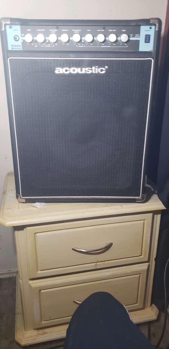 4 string Bass with 100 watt amp