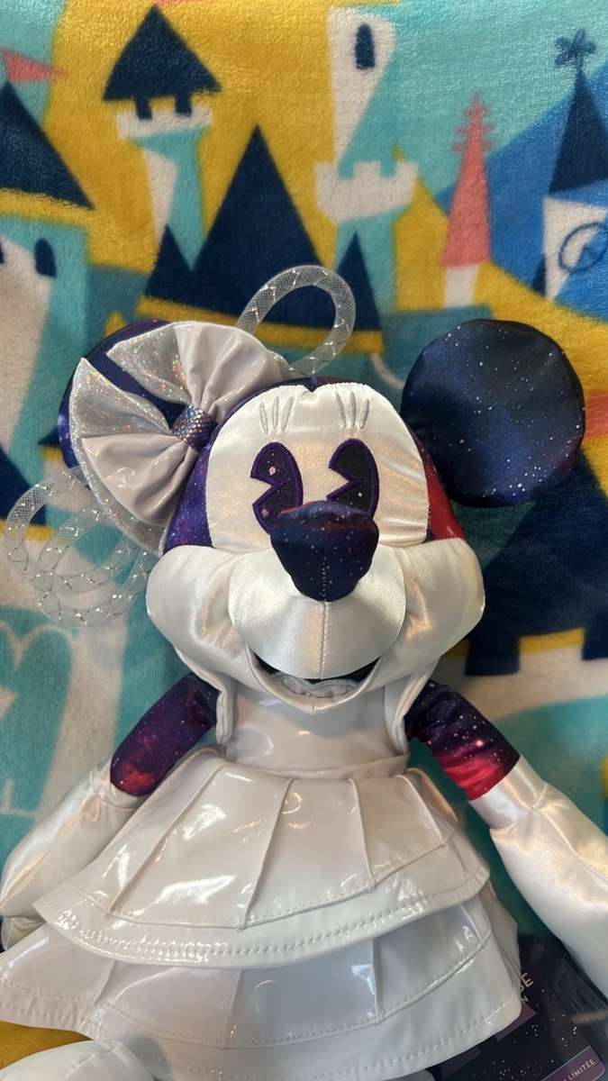 Disney Minnie Mouse The Main Attraction Space Mountain 16 in