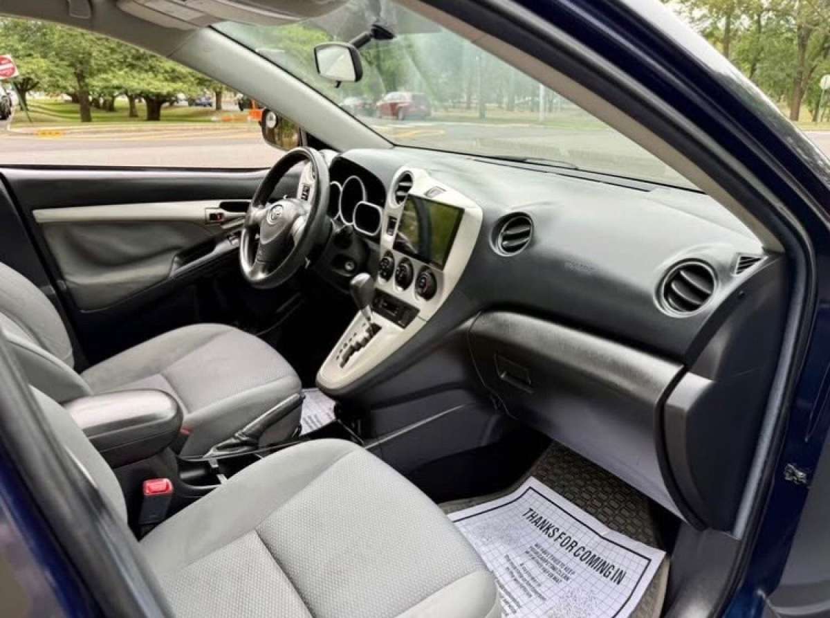 TOYOTA MATRIX S SPORT WAGON 4D