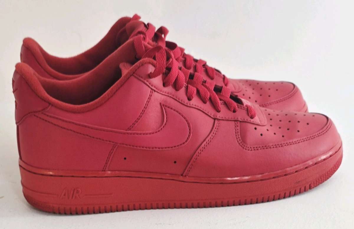 Nike Air Force 1 Low Mens Sneaker Triple Red Size 11