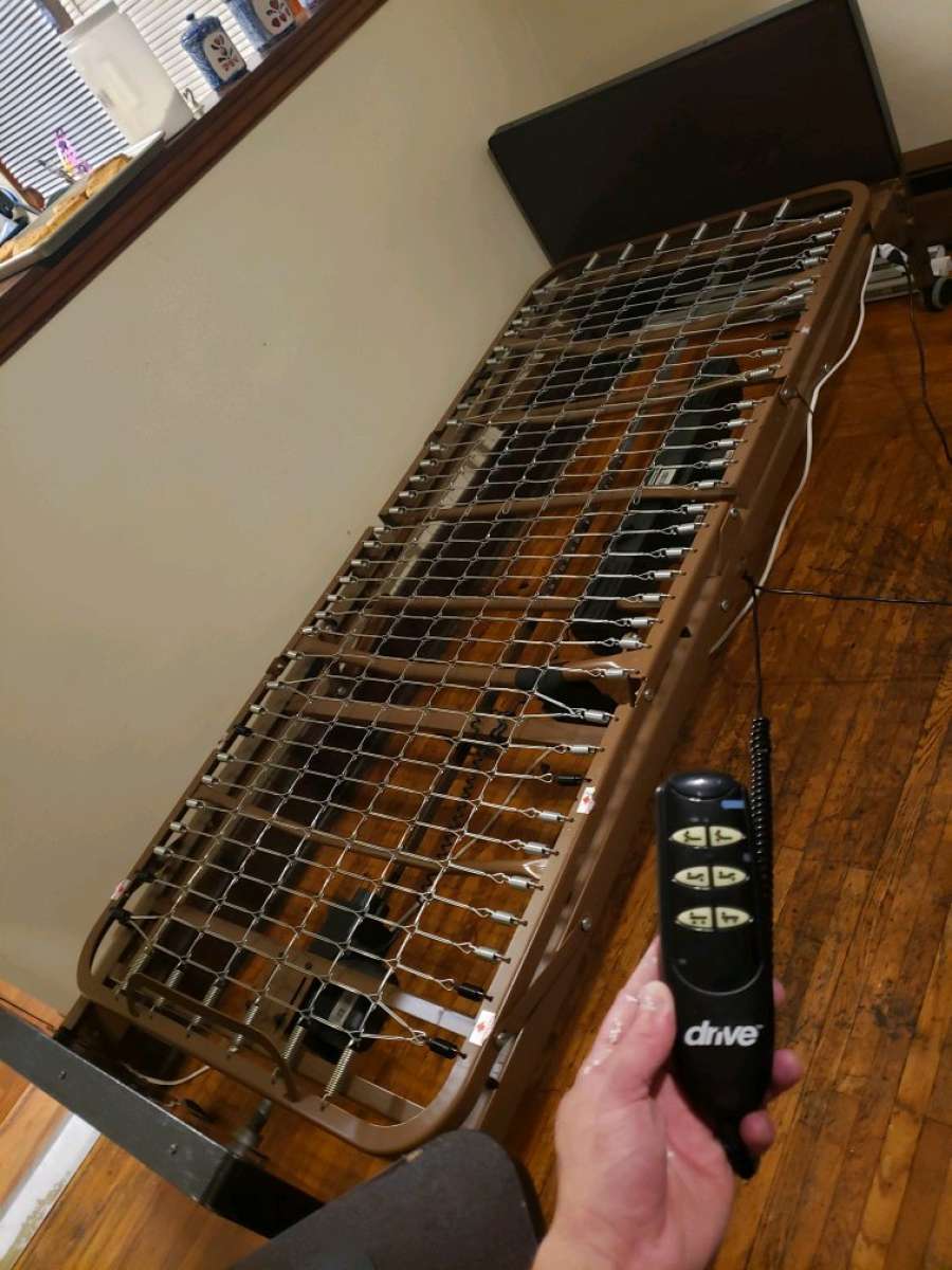 Full Electric Med Bed Adjustable Over bed Table