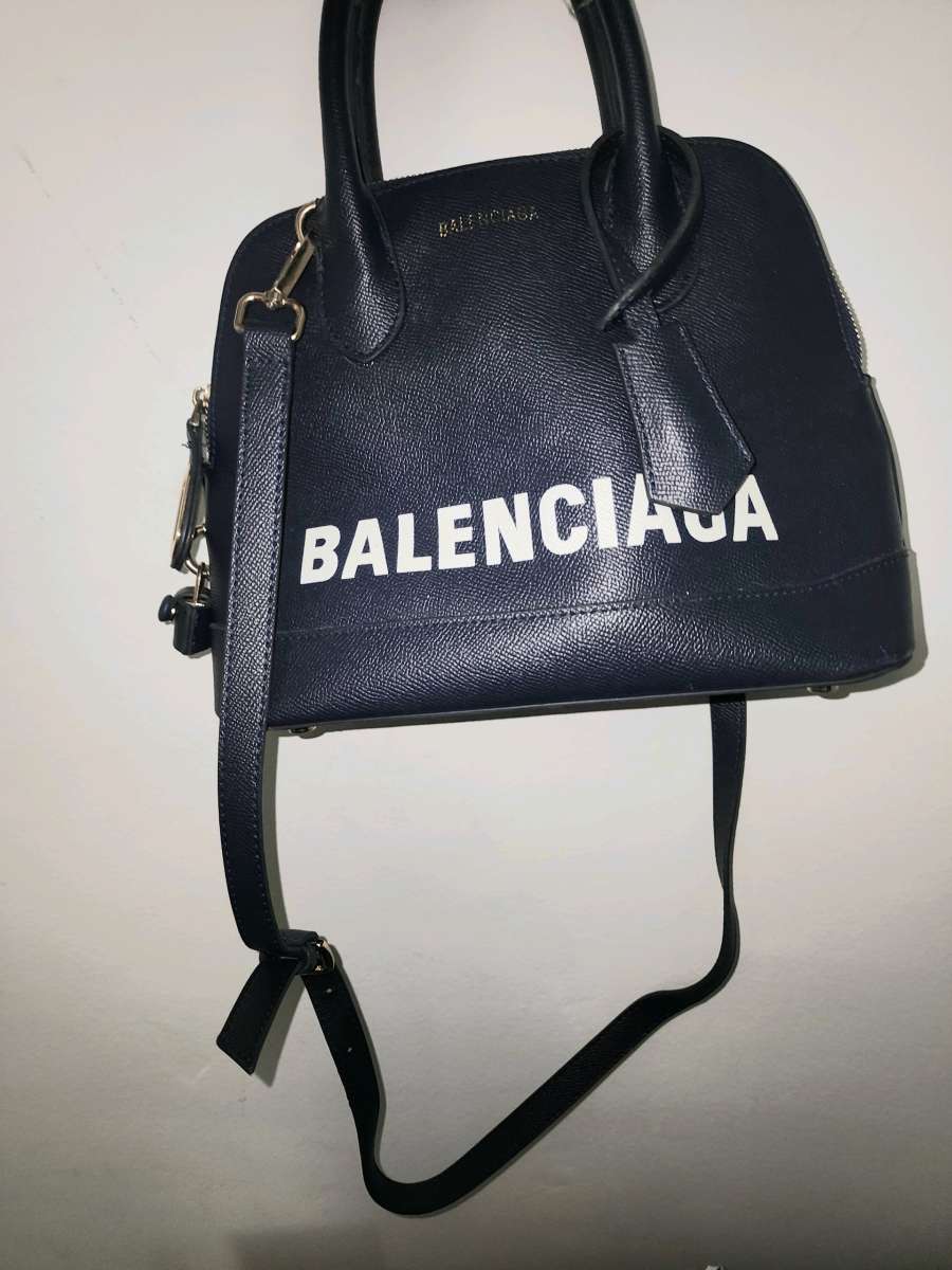 navey blue crossbody bag