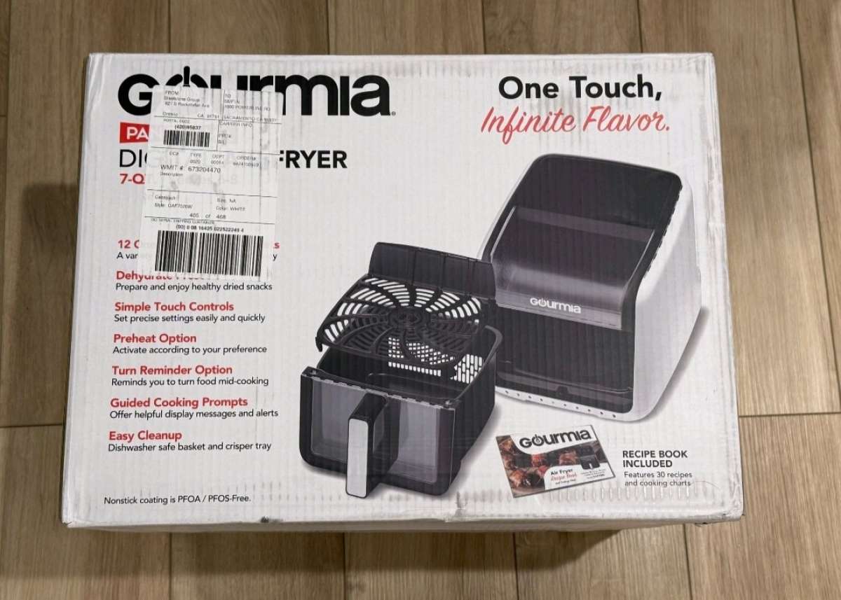 New Gourmia Panorama 7QT Digital Air Fryer