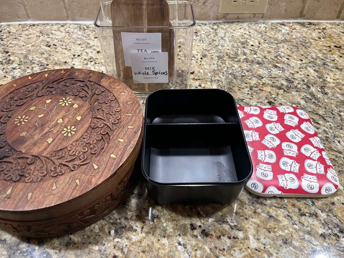 kitchen spice box 2 containers and lucky charm lunch box