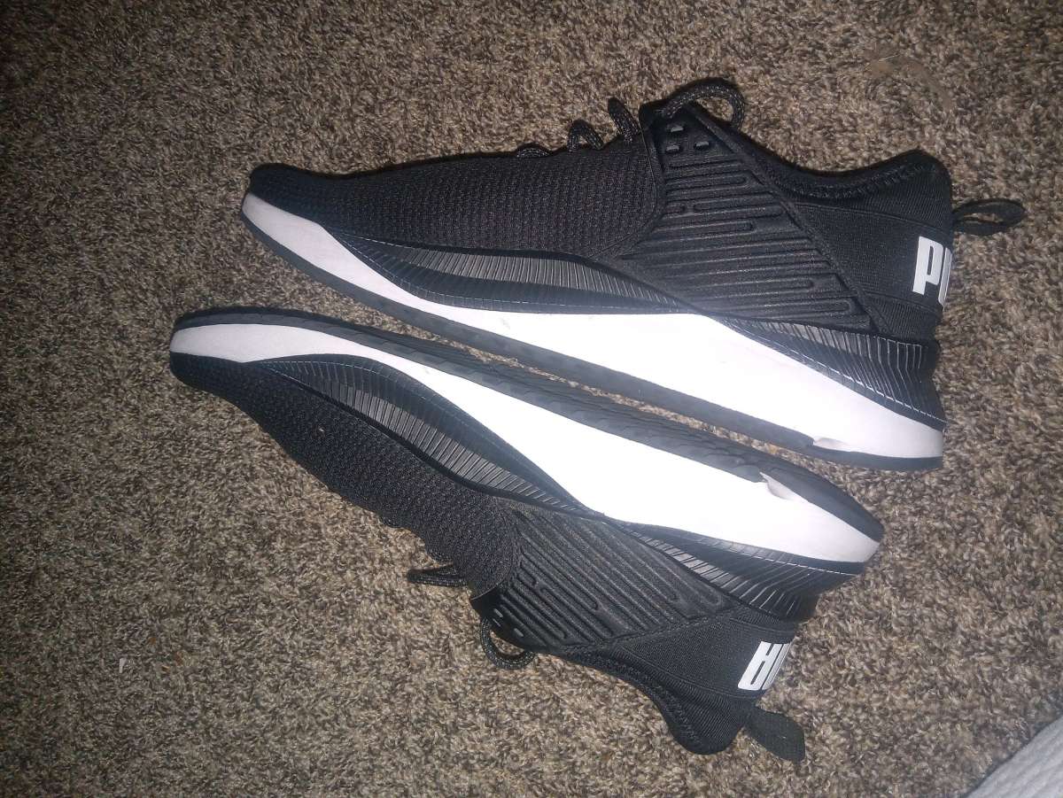 puma running shoes