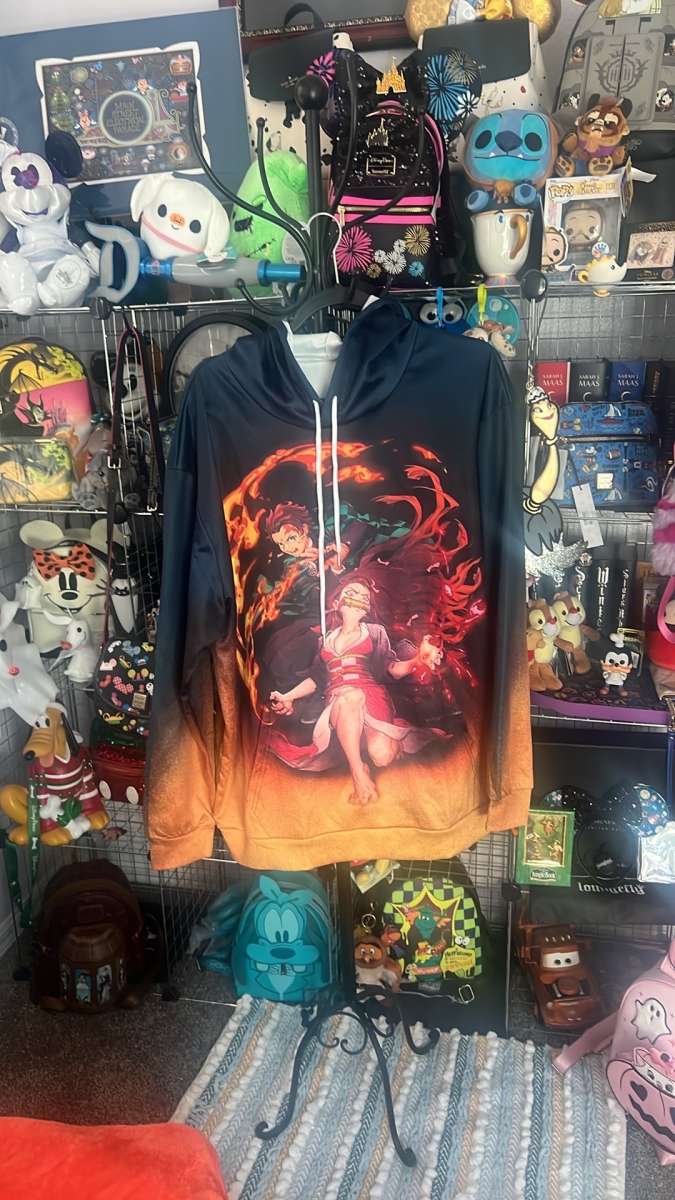 NWOT Demon Slayer With Tanjiro and Nezuko Hoodie Mens XL