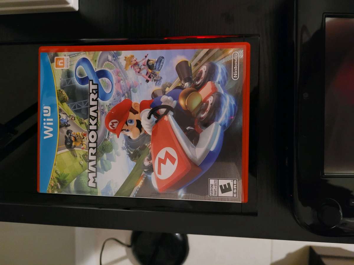 Wii u Console and Gamepad