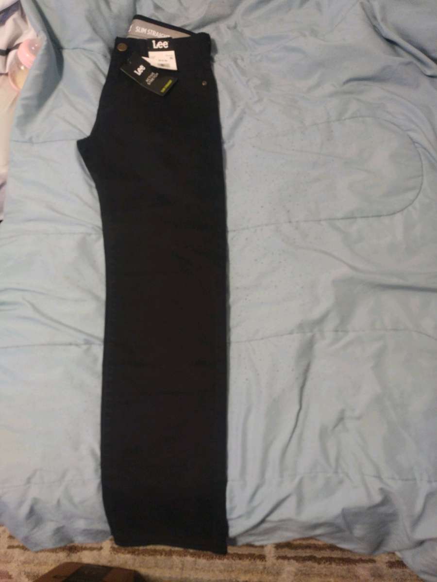 Lee Mens Slim Straight Active Stretch Motion Flex Waistband