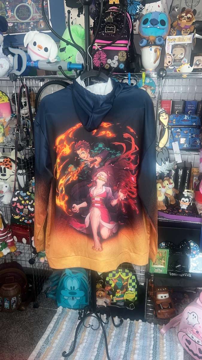 NWOT Demon Slayer With Tanjiro and Nezuko Hoodie Mens XL