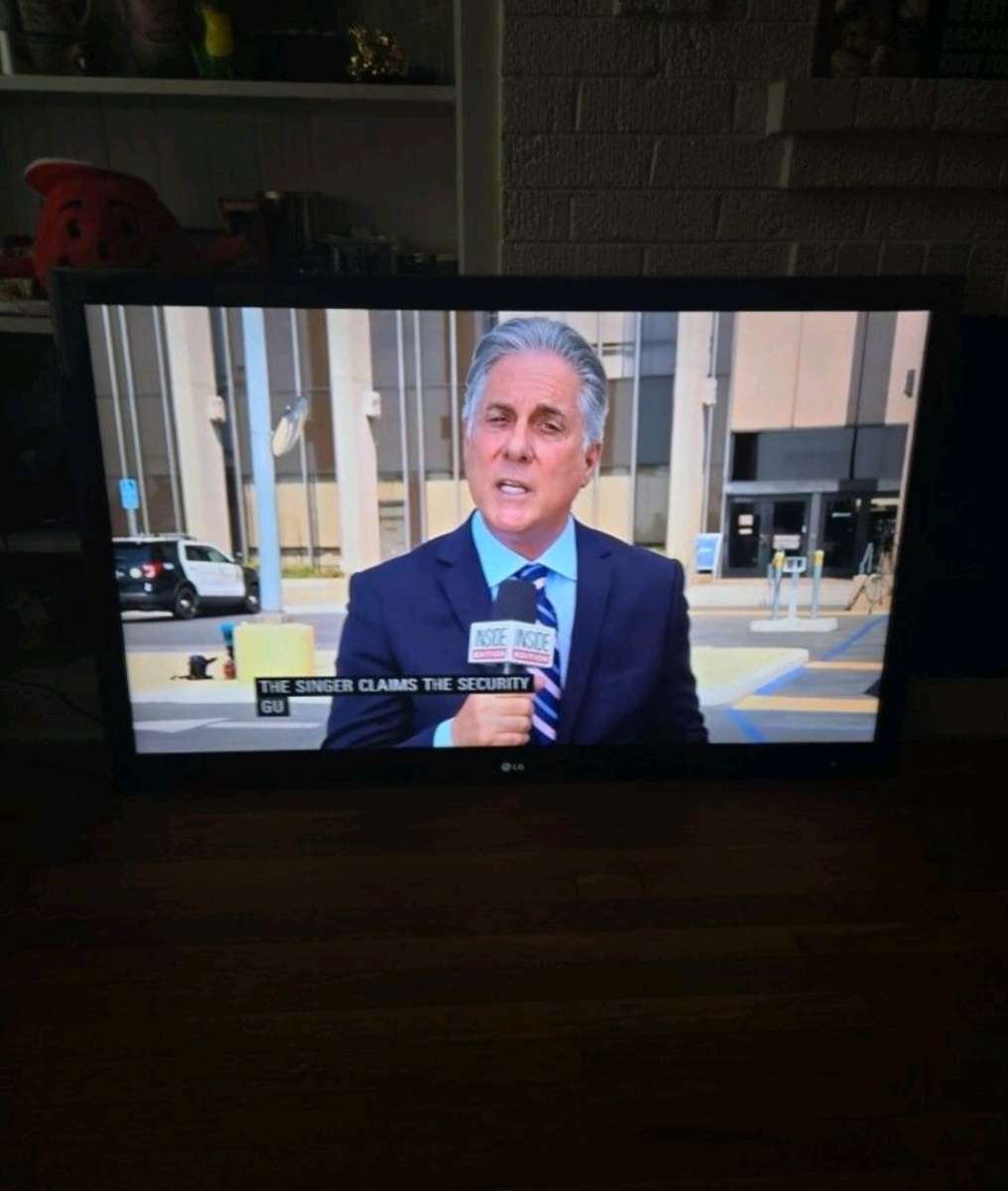 55in LG Flat Screen Digital Smart TV