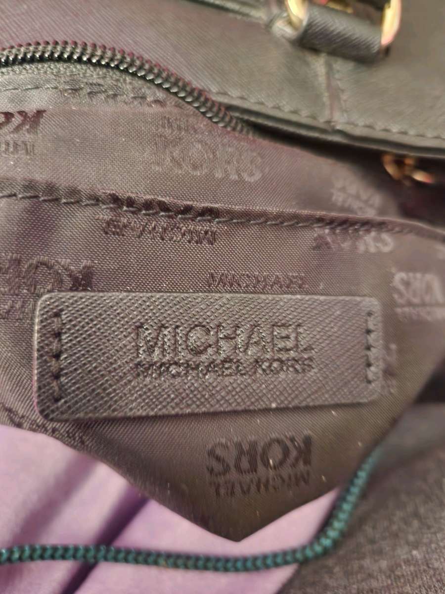 Michael Kors Saffiono blacked Leather studded bag