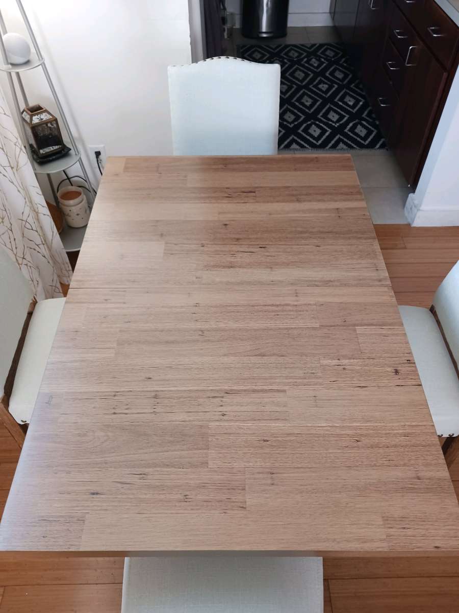 Brand New 4PC Dining Set Bronx Pickup