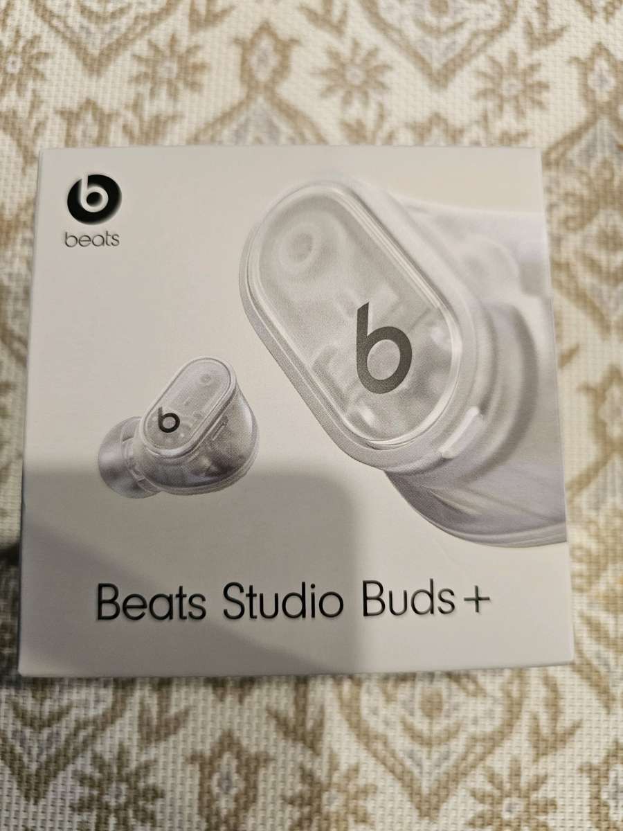 Beats Studio Buds