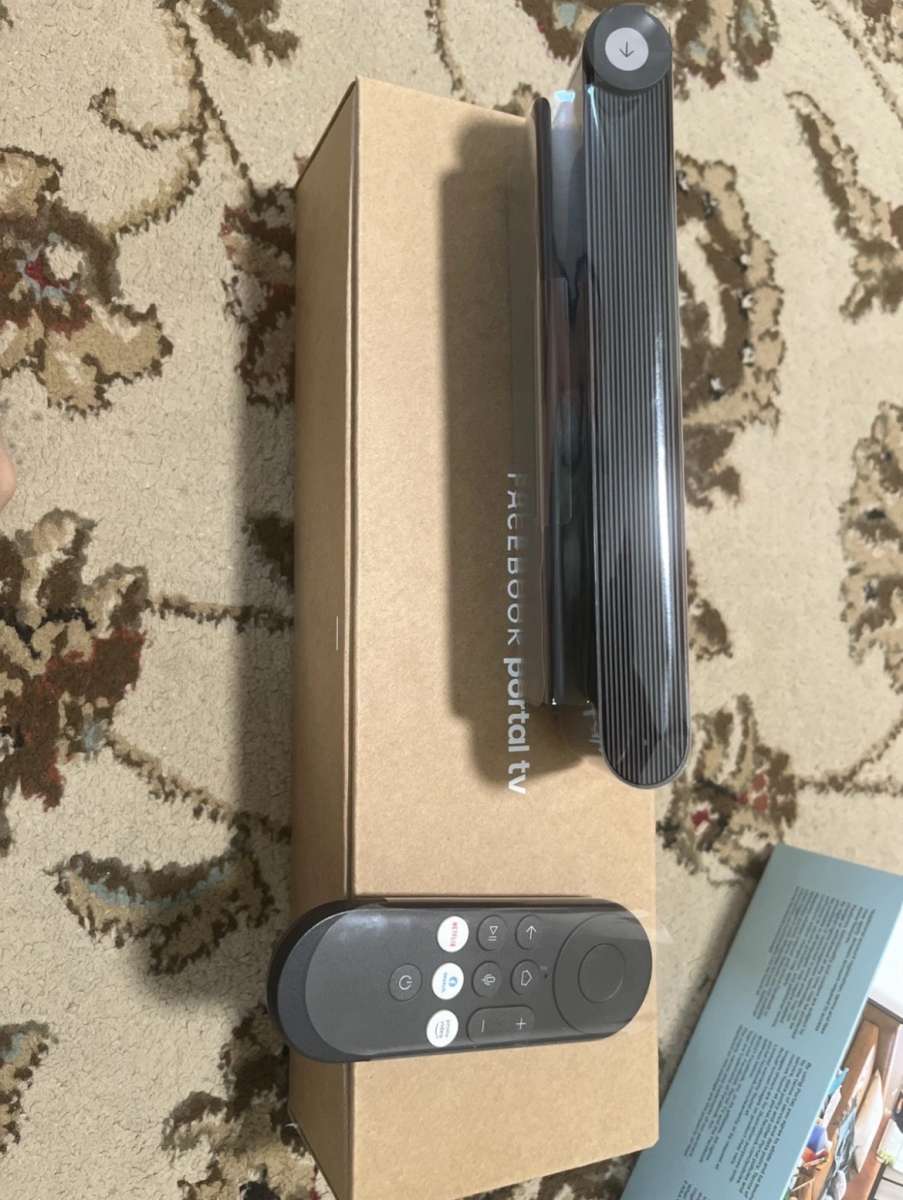 Facebook Portal TV NEED TO SELL