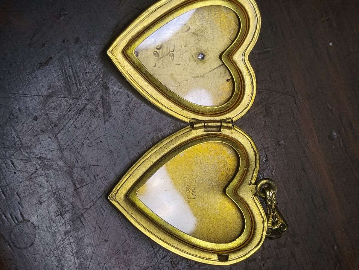 WH Vintage Gold Filled Locket