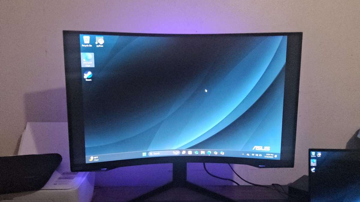 Samsung odyssey g7 32 240hz 1440p faker edition