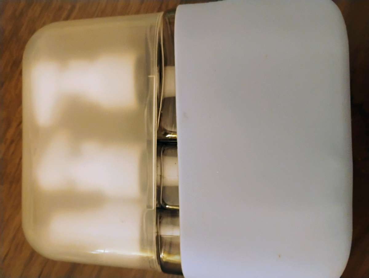 traveling toiletry bottles