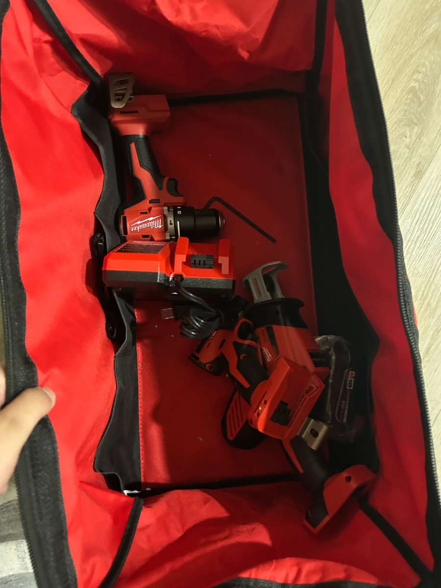 2 drills 1 sawzall battery and charger set