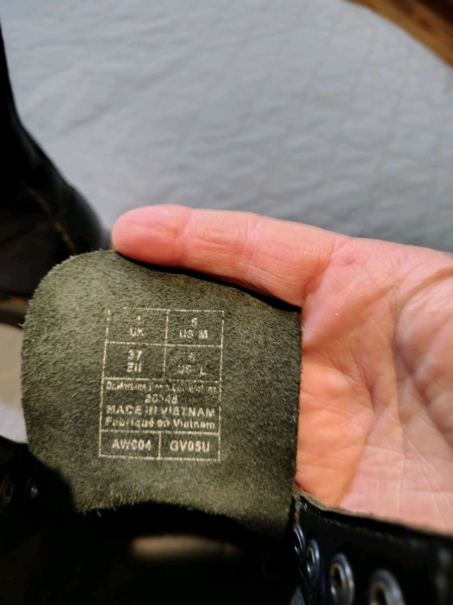 Dr Martens Jadon leather boots  Size 6