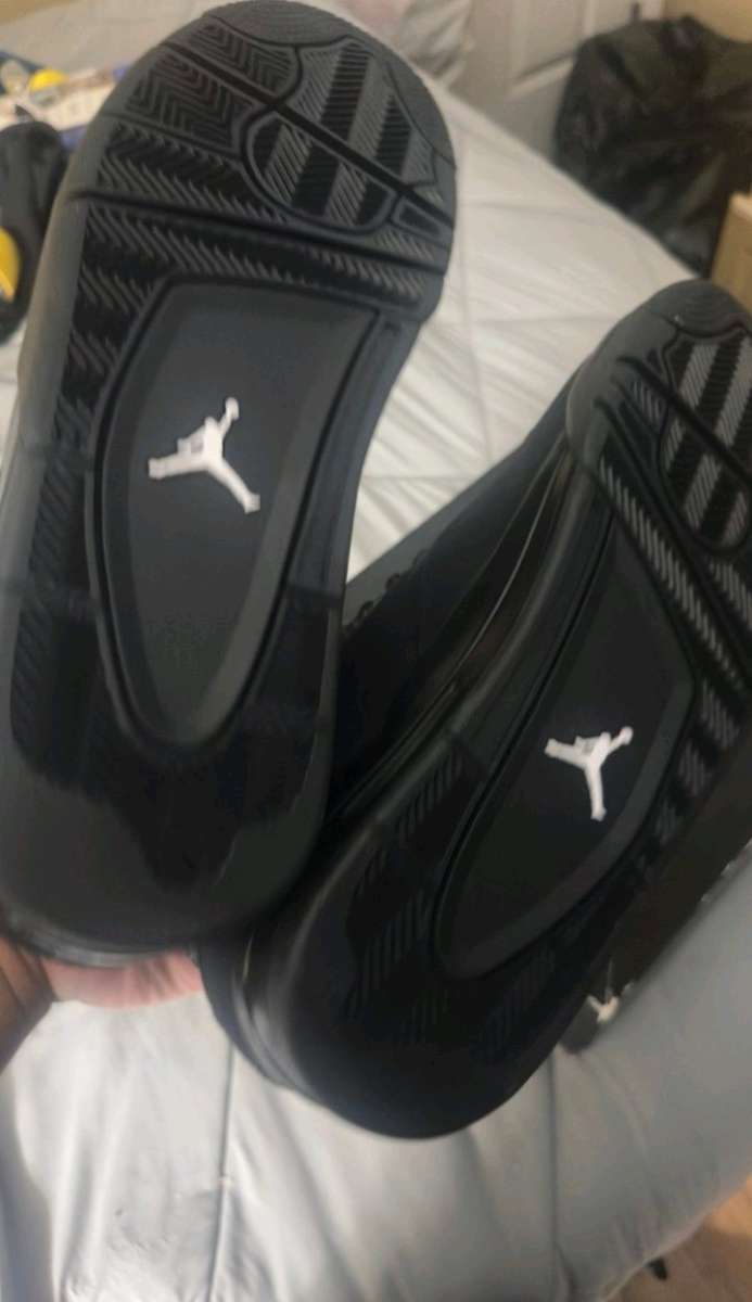 Jordan 4 retro black cats size 12 new