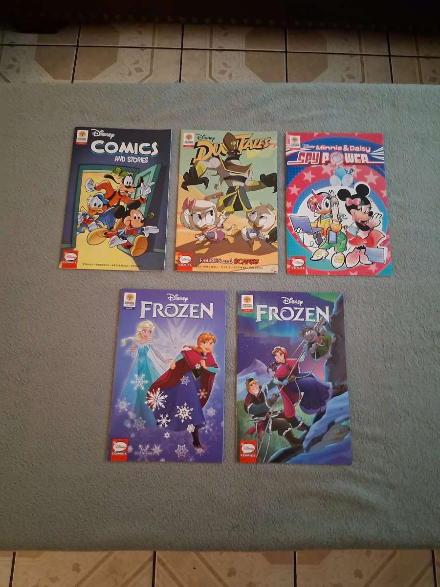Lot Of 13 Disney Comics  Comic Books