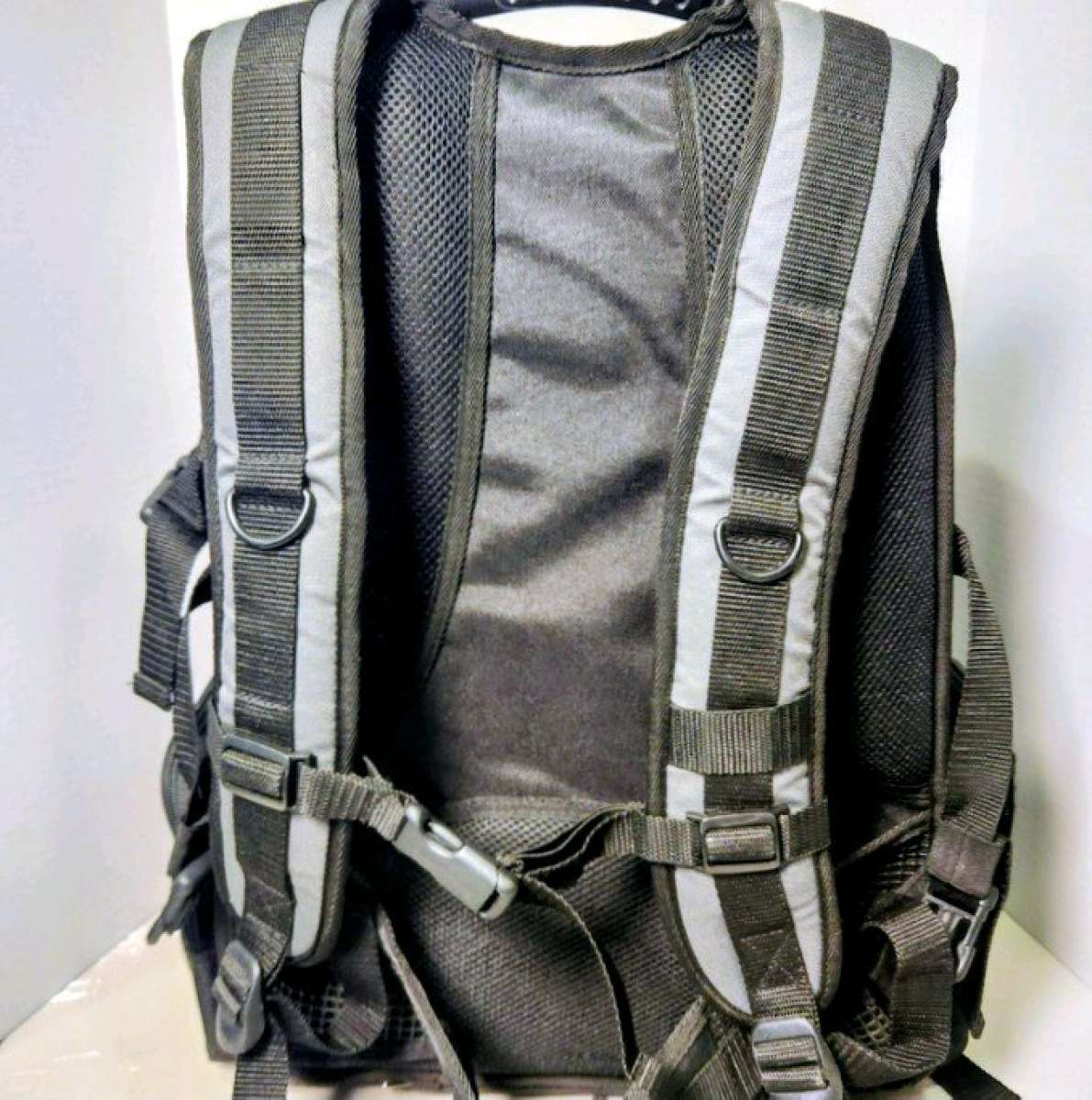 Ape Case ACPRO2000 Professional DSLR Camera Backpack  Secure