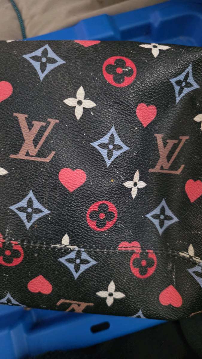 Louis Vuitton Game On Speedy Bandouliere 25