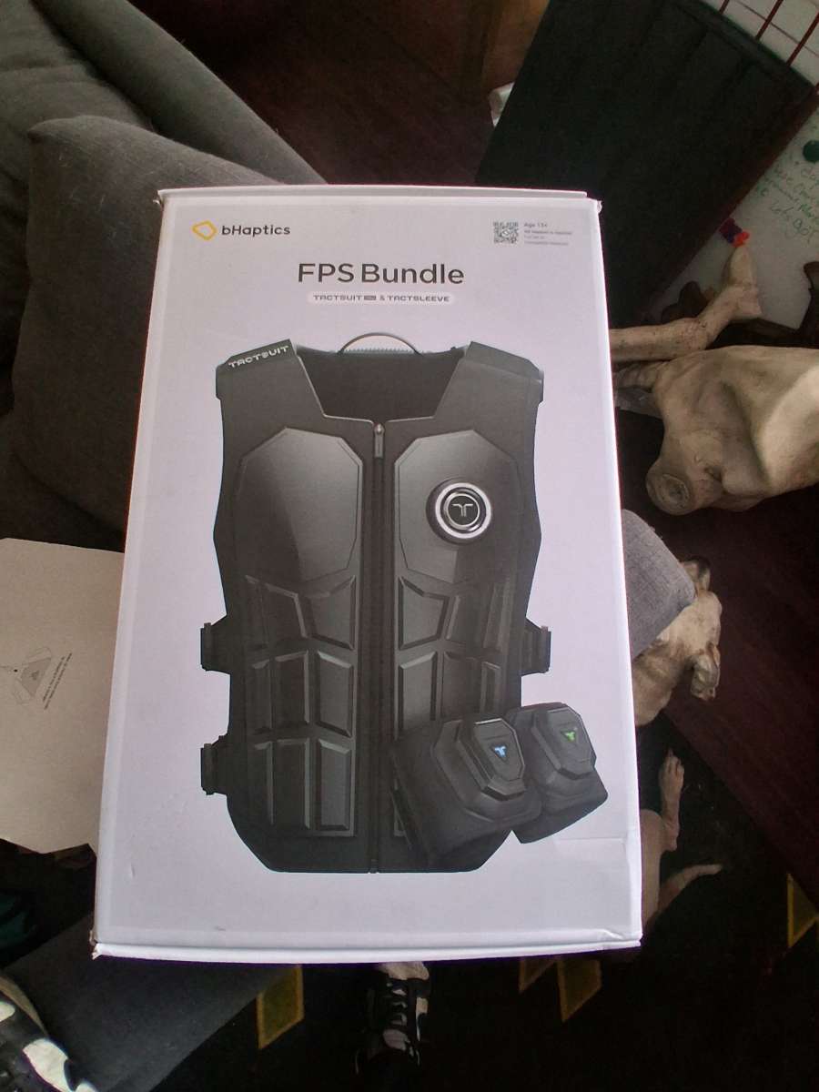 Bhaptics VR Tactsuit Pro and Sleeves FPS Bundle