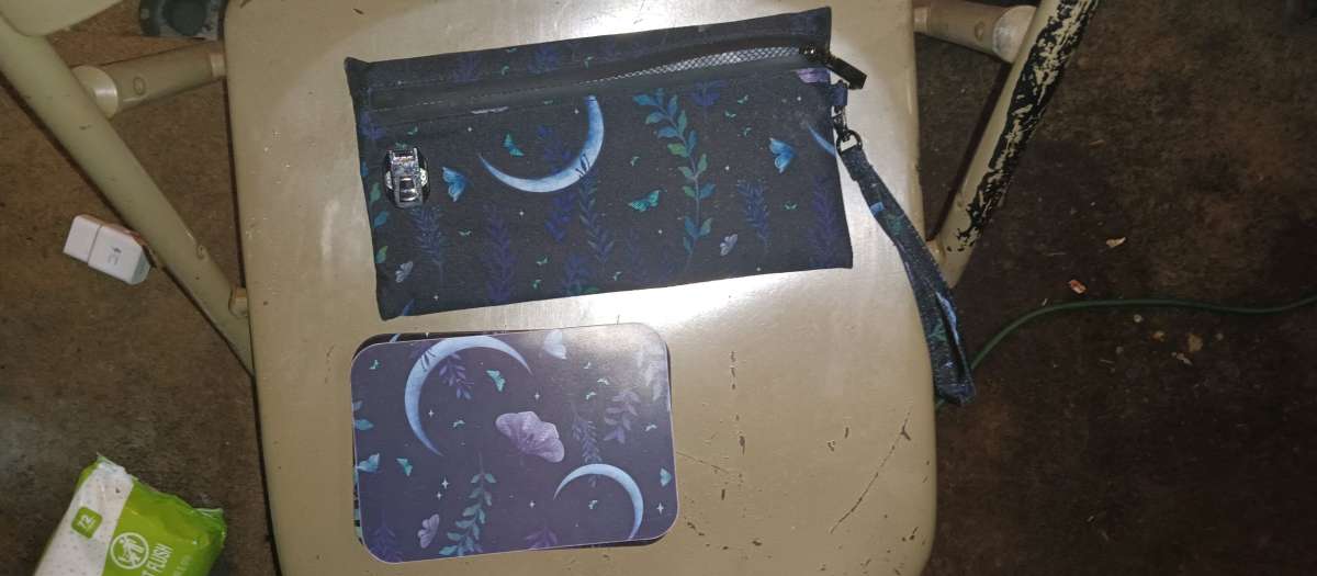 a smell proof bag and rolling tray