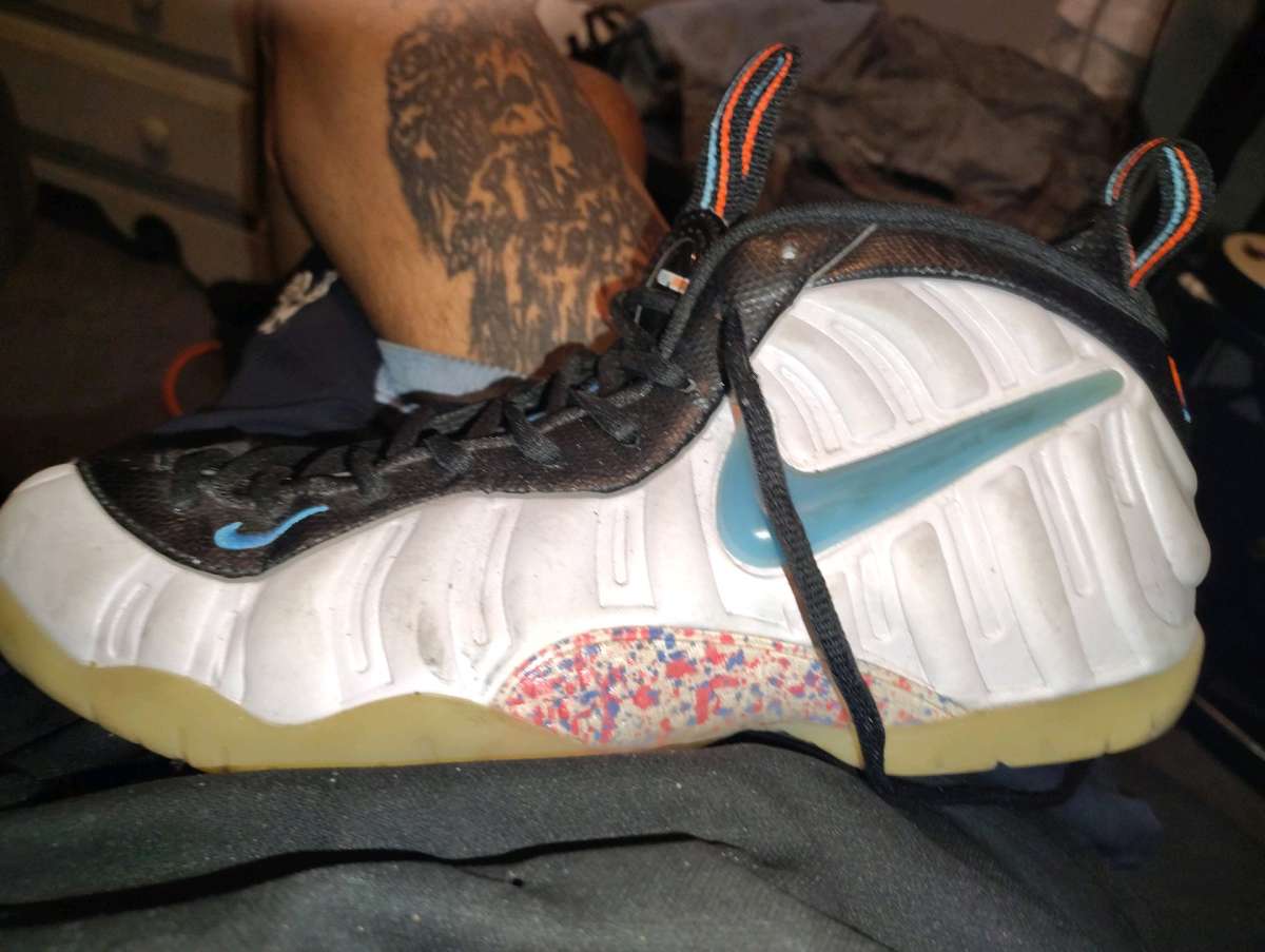 Foamposites size 11 mens great condition