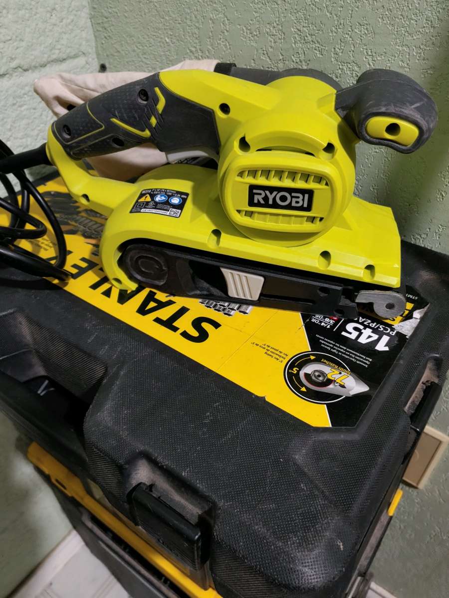 Ryobi Belt Sander