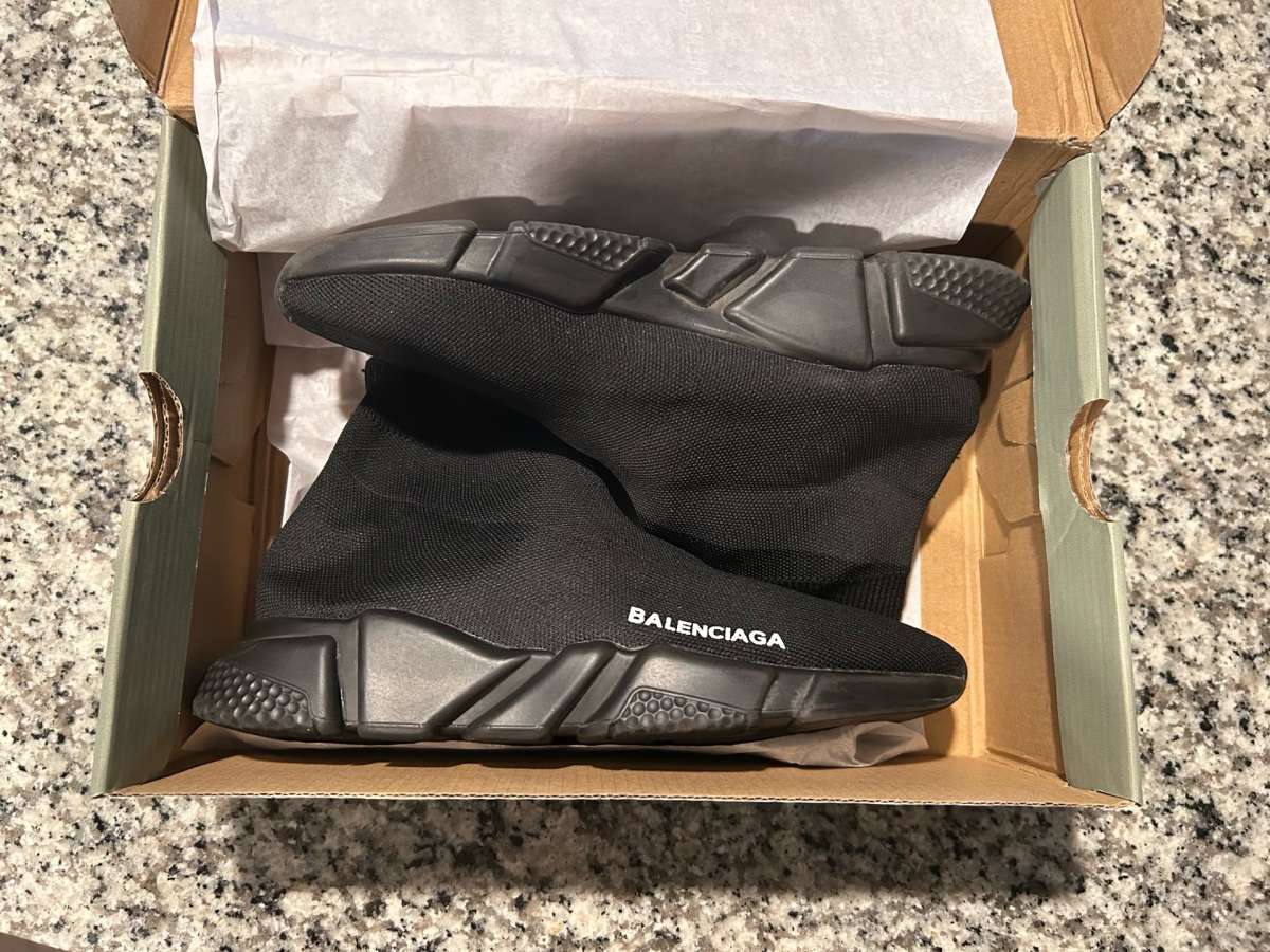 Balenciaga Speed Runners
