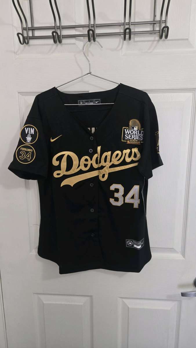 Nike Dodgers valenzuela jersey