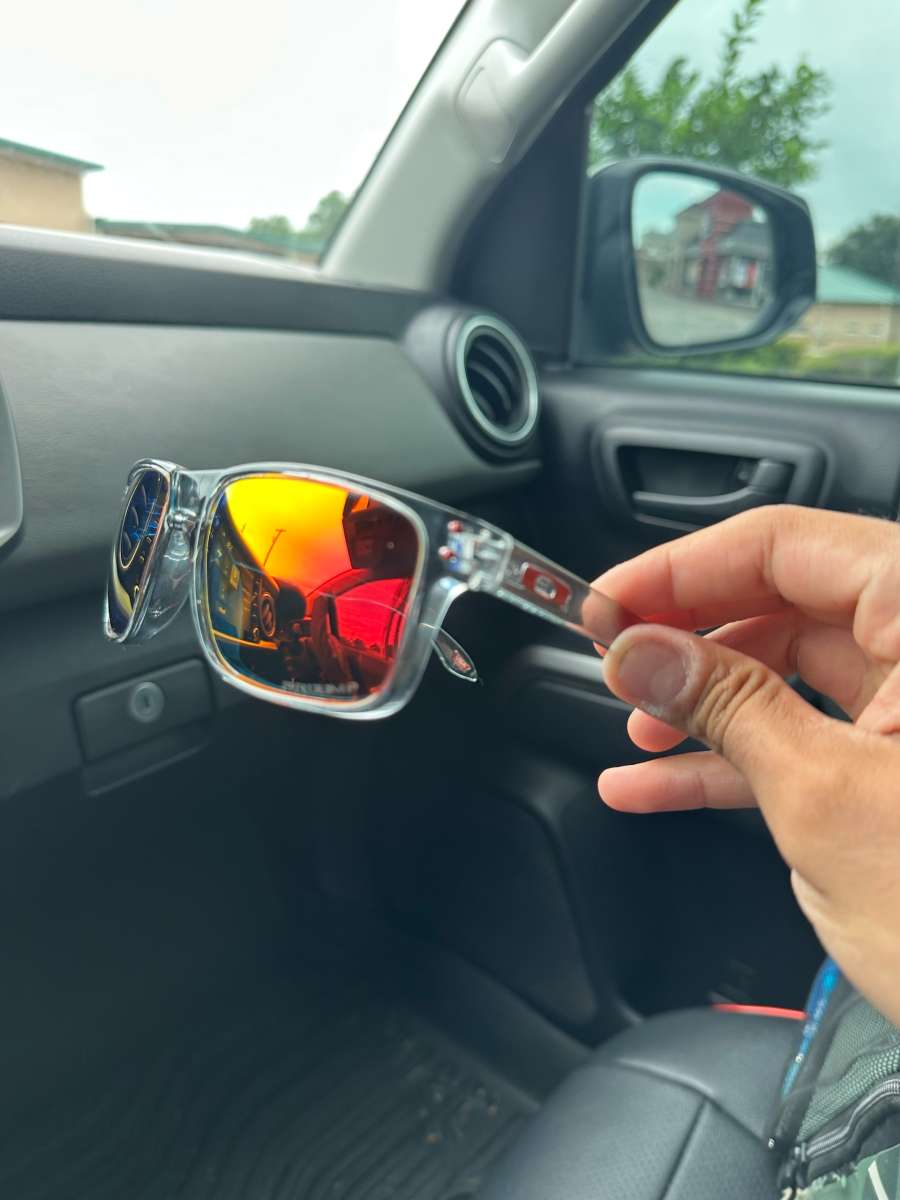 2 Oakleys Holbrook Sunglasses new