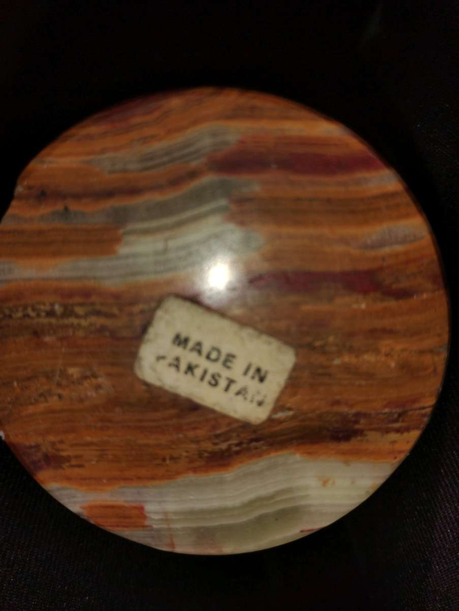 onyx swirl single bed vase