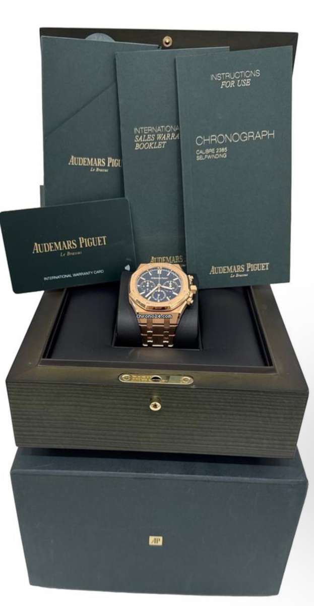 Audemars Piguet Royal Oak Chronograph 38mm  Blue Dial  18K