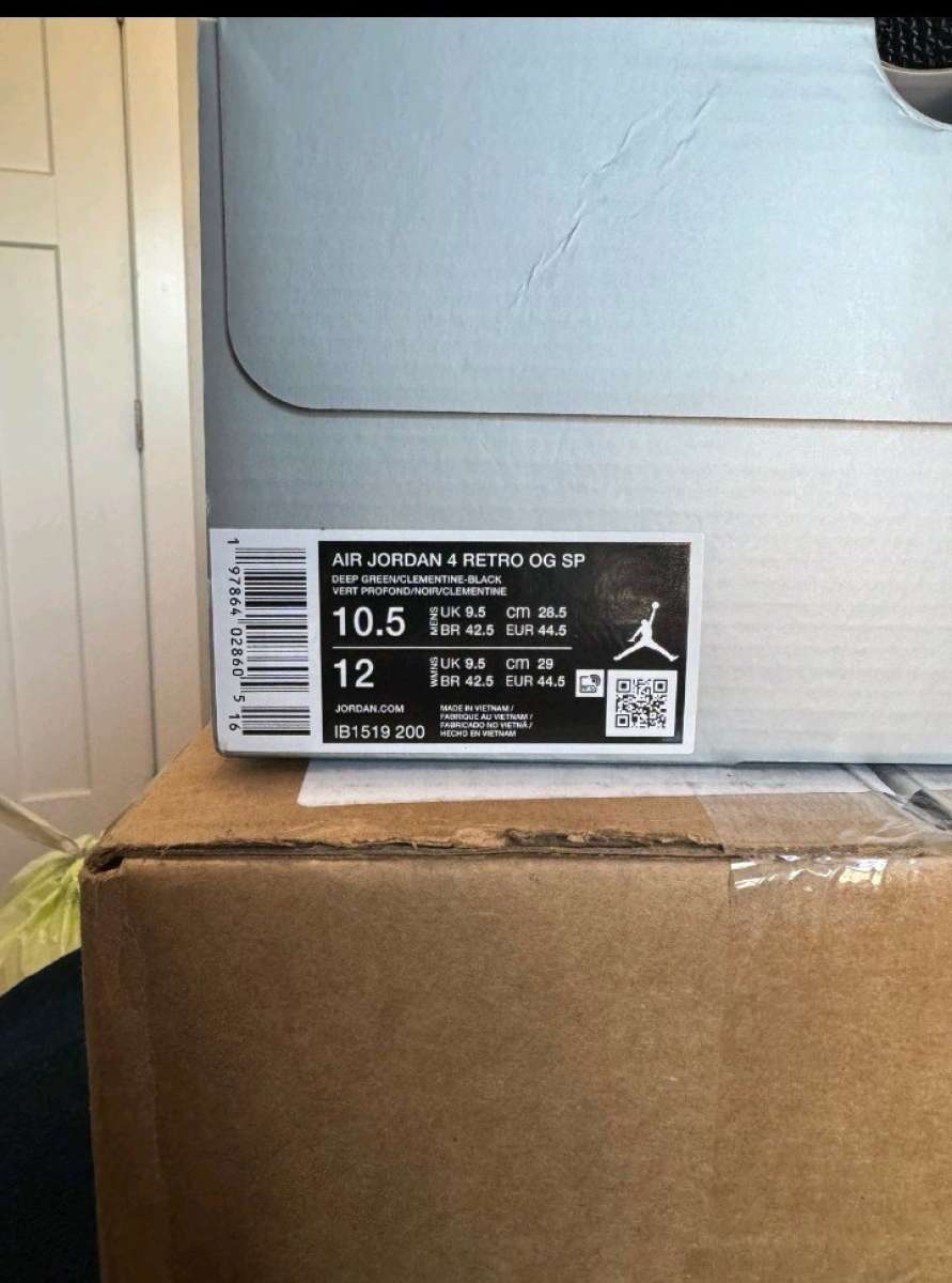 Jordan 4 retro OG SP undefeated size 10 5