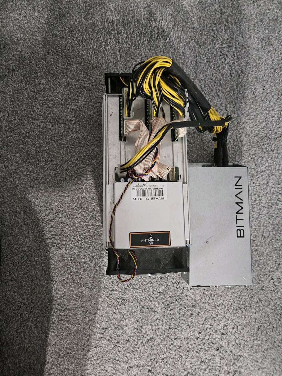 bitcoin miner