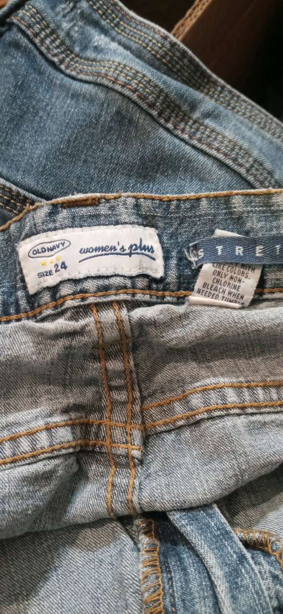 Womens Plus Size Denim Capris Old Navy