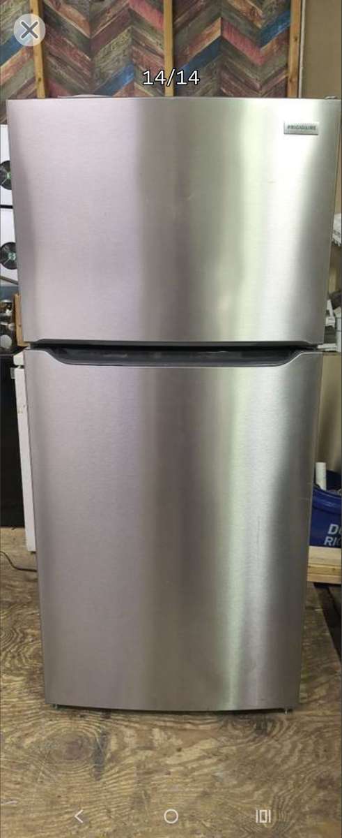 Frigidaire 19 Cu Ft Stainless Refrigerator Freezer  NEWER