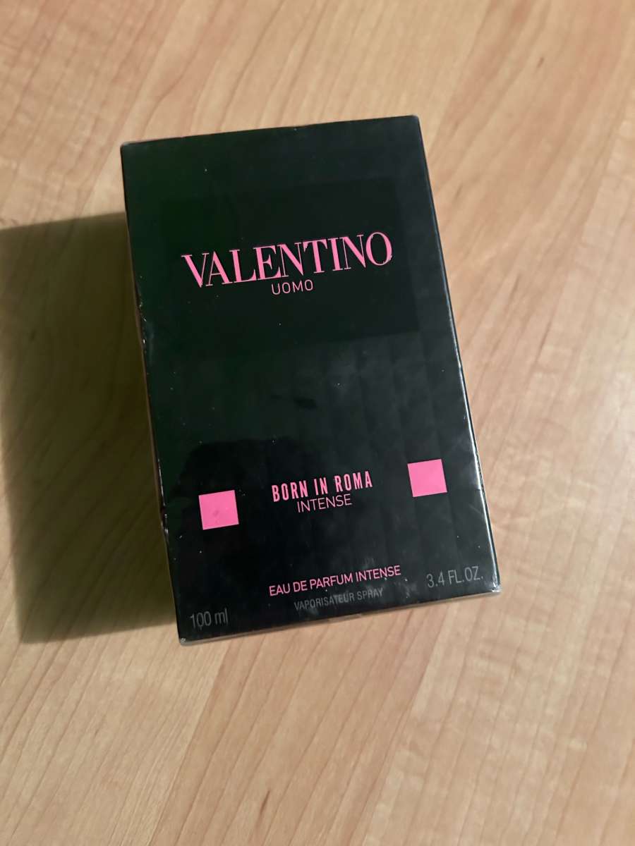 Valentino Uomo Mens cologne