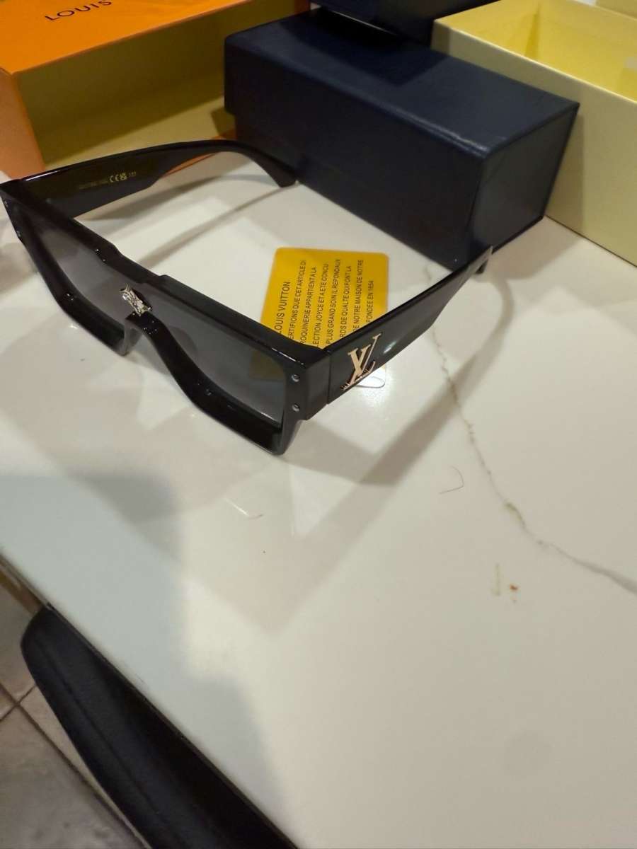 Louis Vuitton Designer Sunglasses